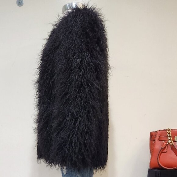 ๐UBER GORGE!๐VTG 70s Vibe Boho Chic Black Faux Mongolian Lamb Fur Jacket - Picture 11 of 16
